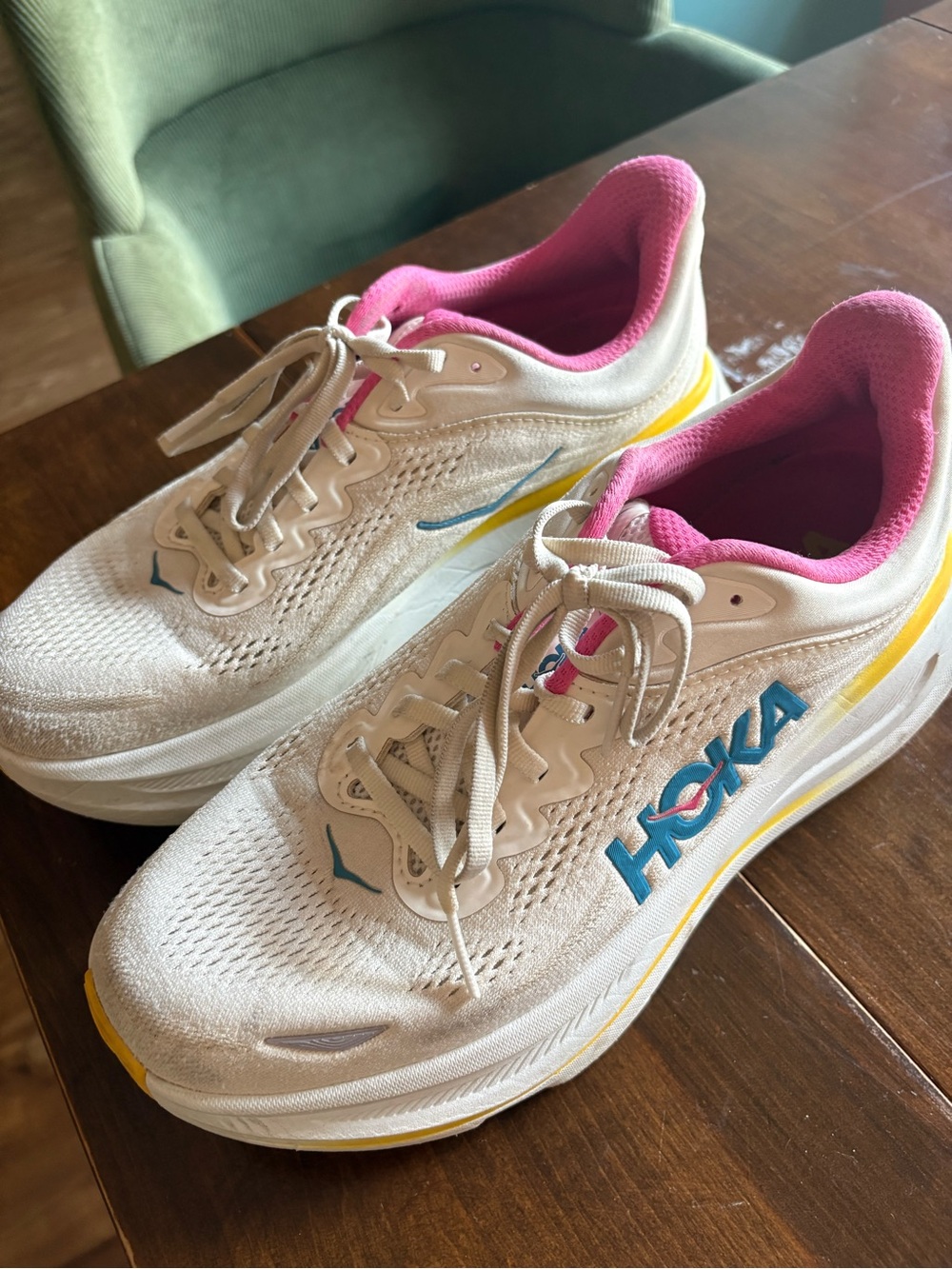 HOKA Bondi 9 Women’s size 10B